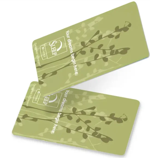 Tarjetas hoteleras verdes personalizadas